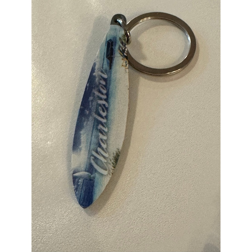 Charleston Surfboard‎ Souvenir Keychain Blue White Scenic Image